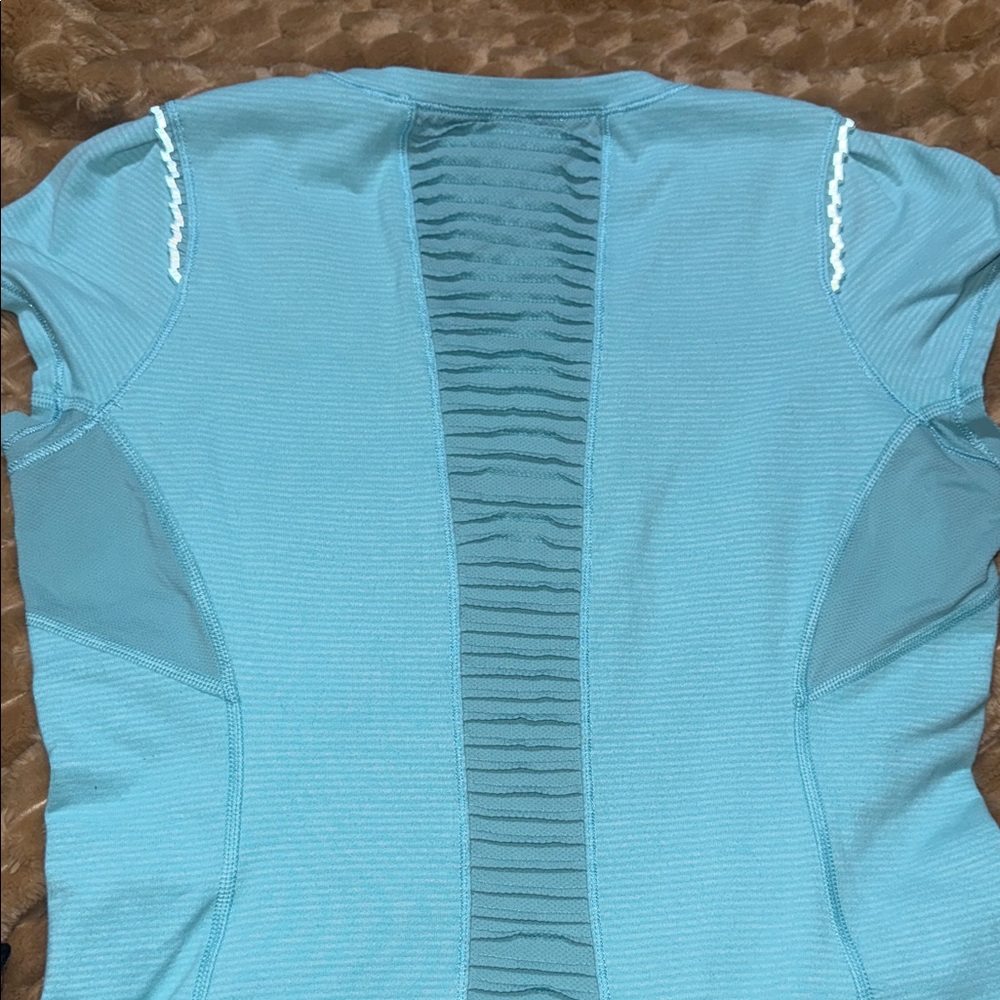 Lululemon Star Runner Short Sleeve size 10 - Picture 13 of 13